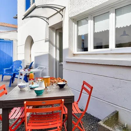 Jolie Maison Pour 6 A Noirmoutier-En-L'Ile Exterior photo